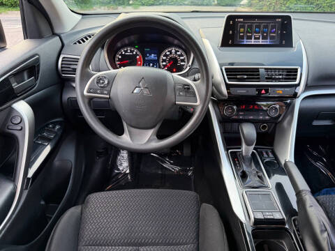 2020 Mitsubishi Eclipse Cross LE