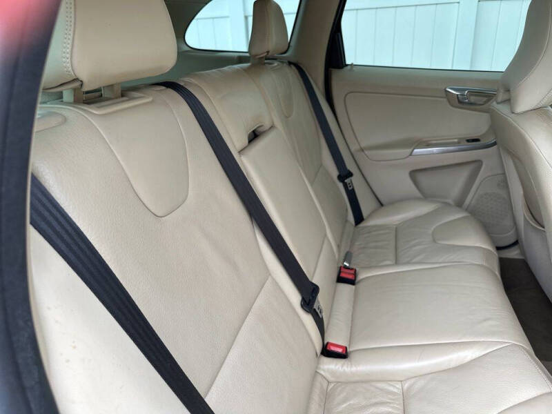 2012 Volvo XC60 3.2