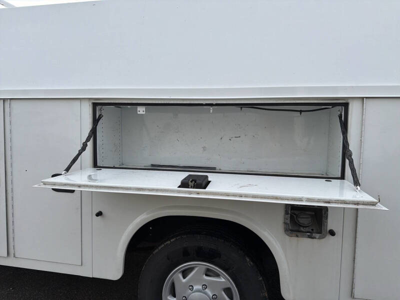 2022 Ford E-Series E-350 SD