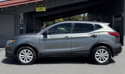 2017 Nissan Rogue Sport S