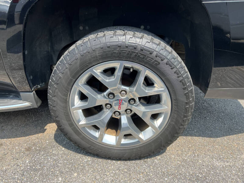 2016 GMC Yukon XL SLT