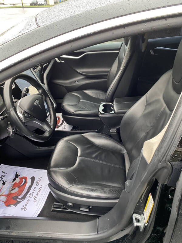 2014 Tesla Model S 85