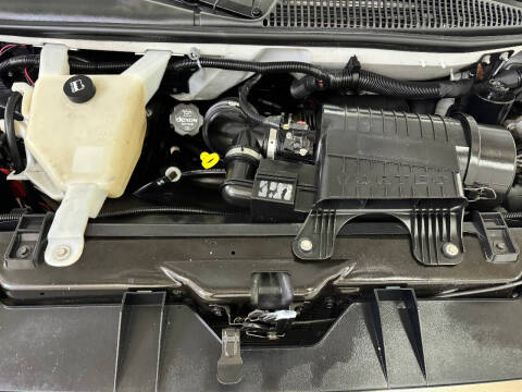 2017 GMC Savana 2500