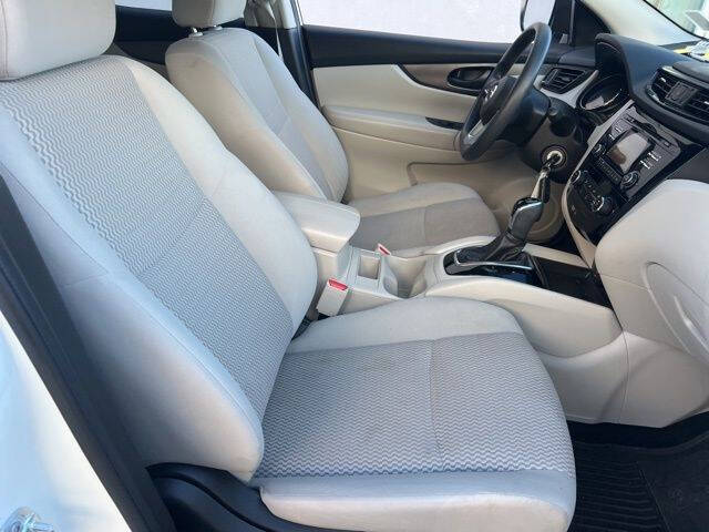 2017 Nissan Rogue Sport S