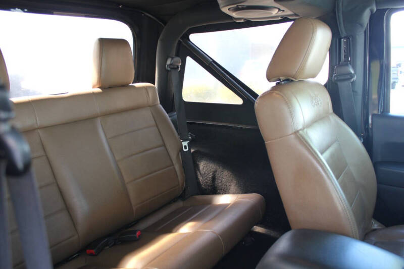 2012 Jeep Wrangler Sahara