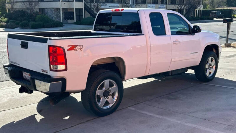 2011 GMC Sierra 2500HD