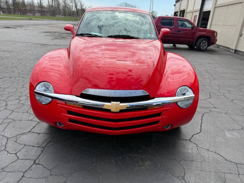 2004 Chevrolet SSR LS