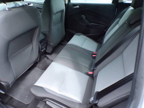 2017 Ford C-MAX Hybrid SE