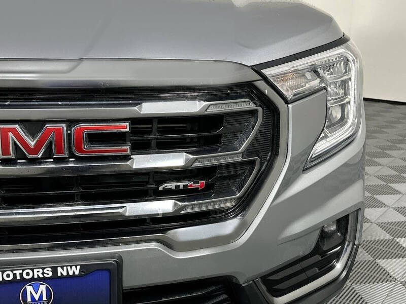 2023 GMC Terrain AT4