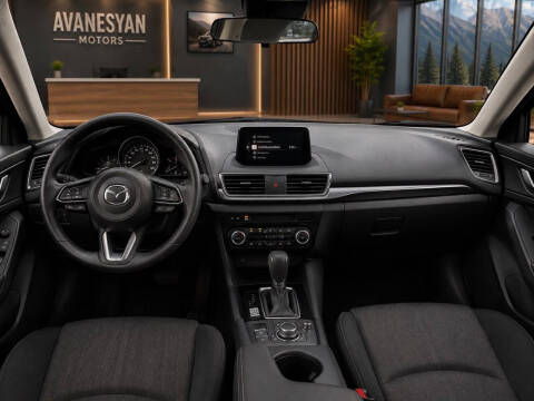 2018 Mazda MAZDA3 Touring
