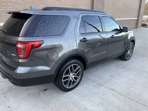 2017 Ford Explorer Sport