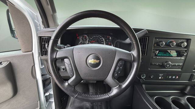 2023 Chevrolet Express LS 3500