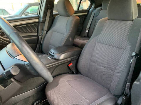 2016 Ford Taurus SEL