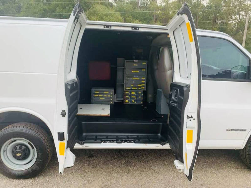 2000 Chevrolet Express G2500