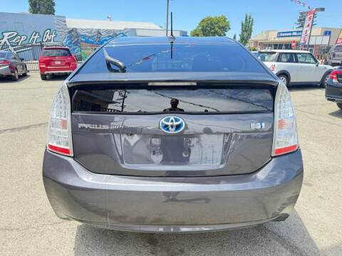 2011 Toyota Prius Four