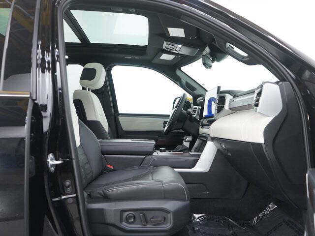 2025 Toyota Sequoia Capstone