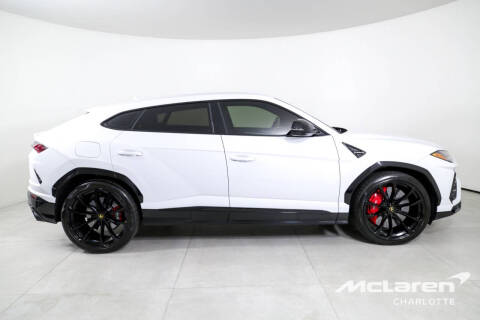 2022 Lamborghini Urus