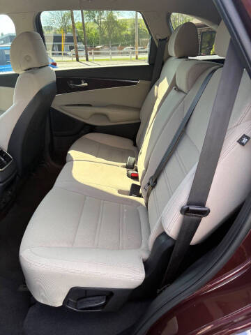 2017 Kia Sorento LX