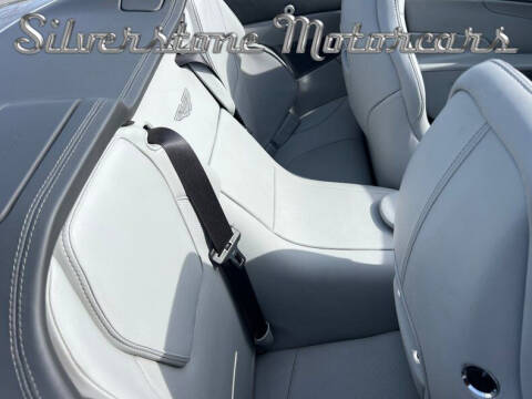 2016 Aston Martin Vanquish