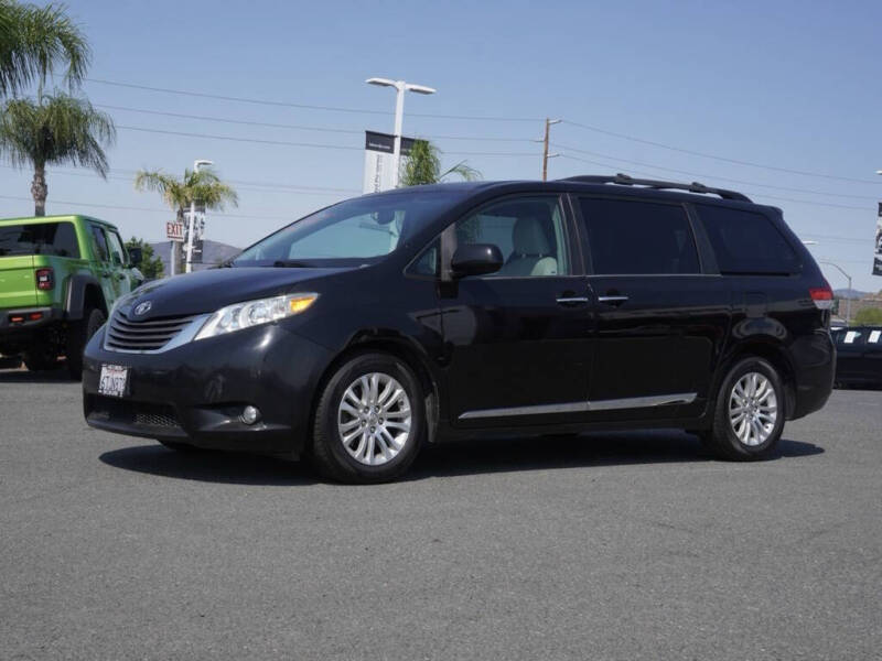 2012 Toyota Sienna