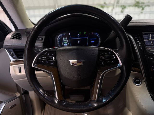 2018 Cadillac Escalade ESV Luxury