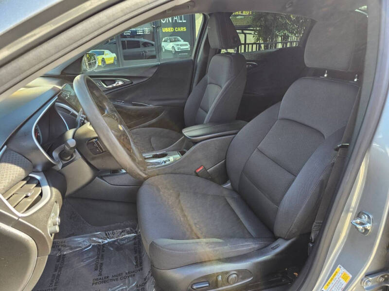 2024 Chevrolet Malibu LT