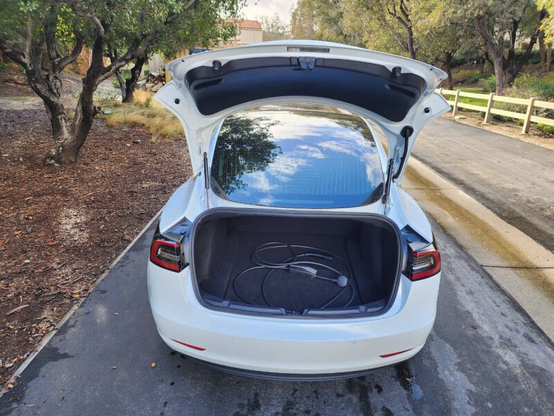 2019 Tesla Model 3 Standard Range Plus