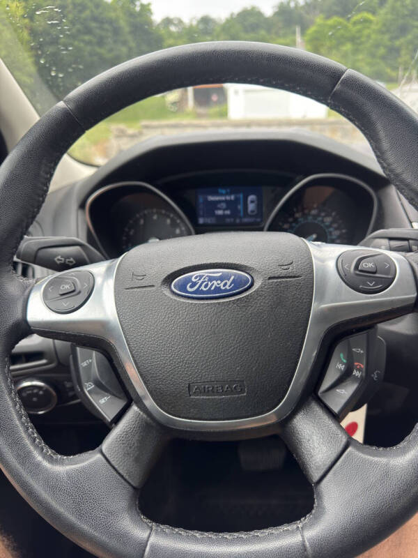2012 Ford Focus SE