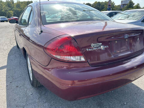 2005 Ford Taurus SEL