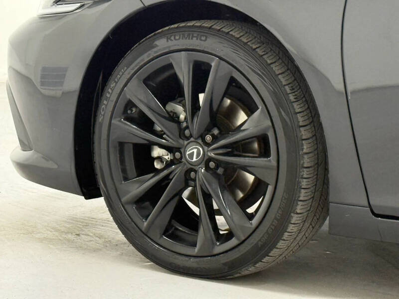 2023 Lexus ES 350 F SPORT Handling