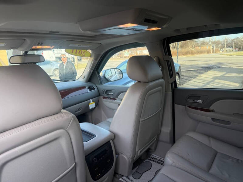 2011 Chevrolet Avalanche LTZ