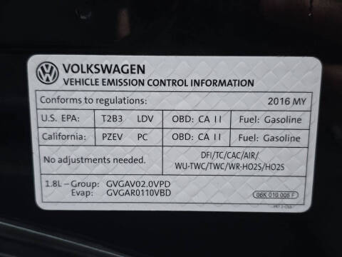 2016 Volkswagen Beetle 1.8T Classic PZEV