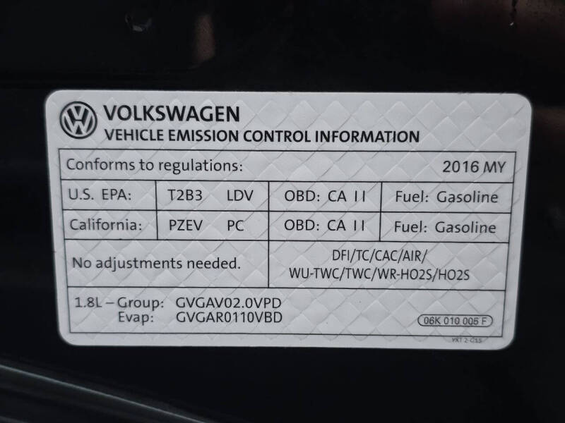 2016 Volkswagen Beetle 1.8T Classic PZEV