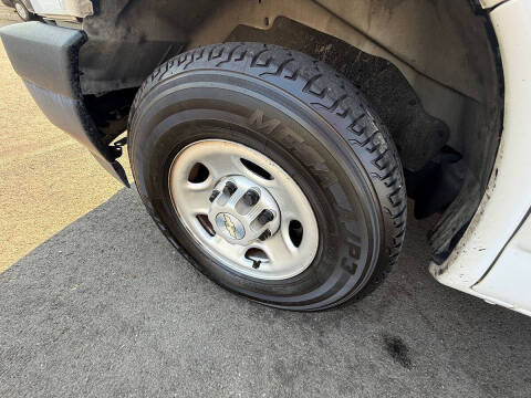 2021 Chevrolet Express 2500