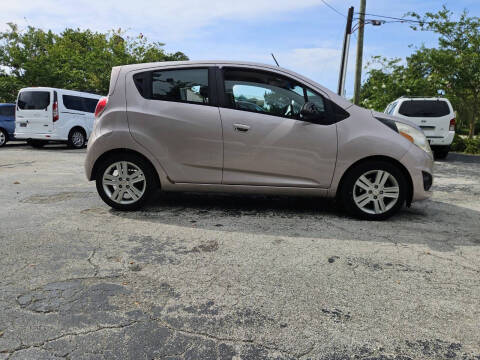 2013 Chevrolet Spark 1LT Auto