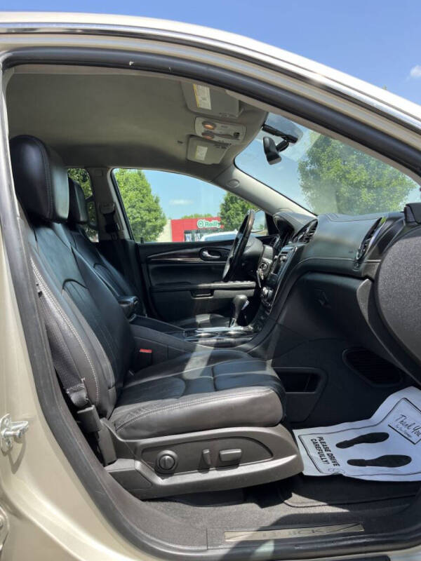 2016 Buick Enclave Leather