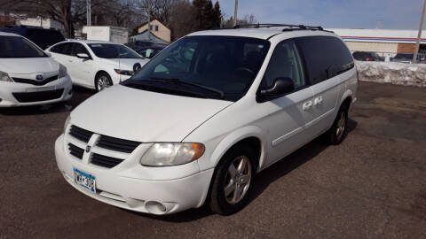 2005 Dodge Grand Caravan for sale at CHRISTIAN AUTO SALES in Anoka MN