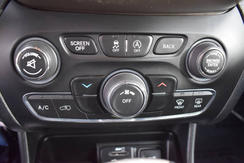 2016 Jeep Cherokee Latitude 75th Anniversary