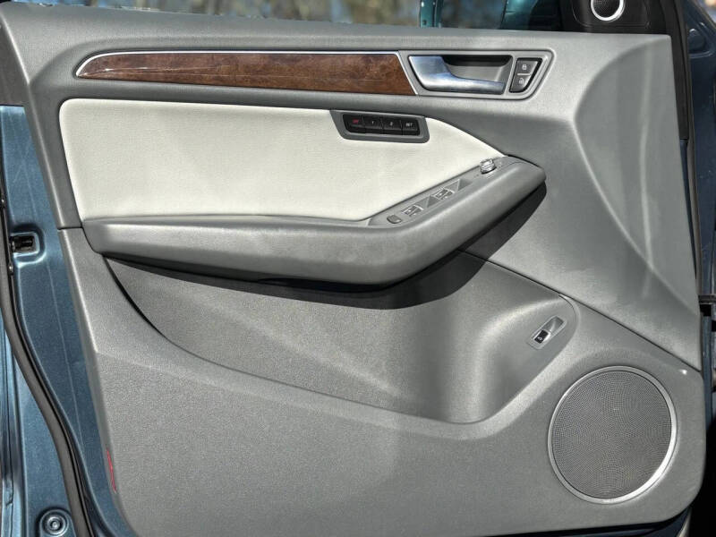 2016 Audi Q5 2.0T quattro Premium Plus