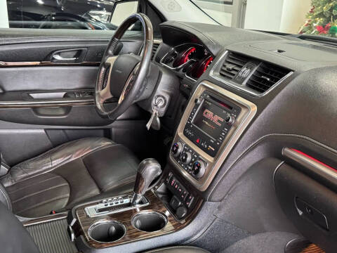2016 GMC Acadia Denali