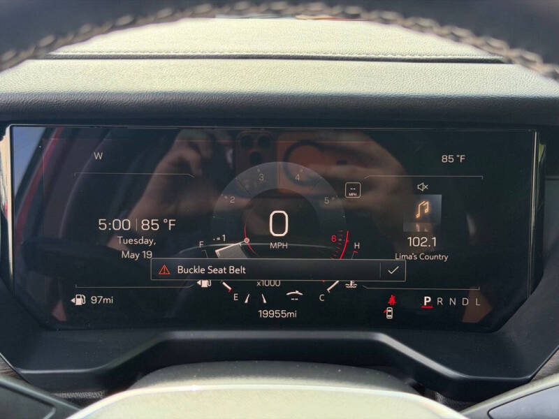 2024 GMC Acadia Denali