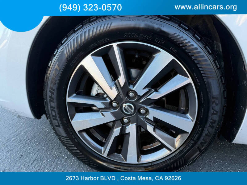 2021 Nissan Versa SV