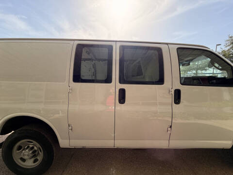 2019 Chevrolet Express 2500