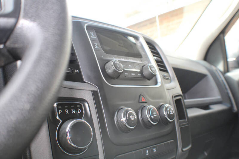 2016 RAM 1500 Express