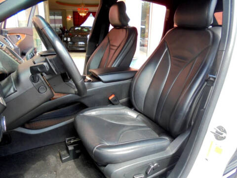 2019 Lincoln Nautilus Select