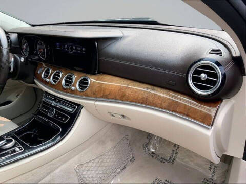 2017 Mercedes-Benz E-Class E 300 4MATIC