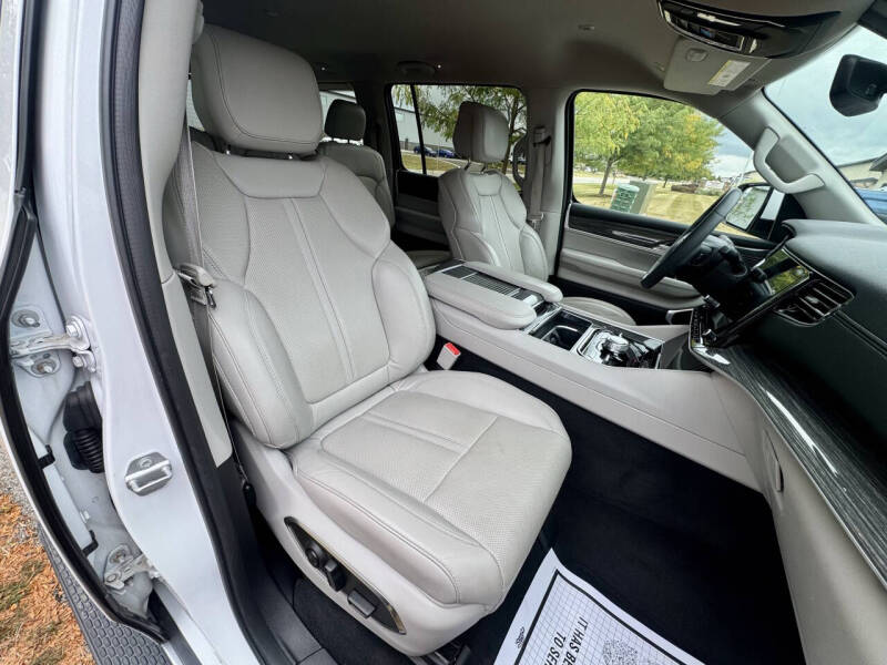 2022 Jeep Wagoneer Series III