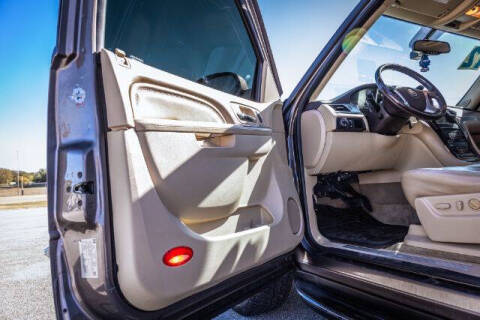 2012 Cadillac Escalade Luxury