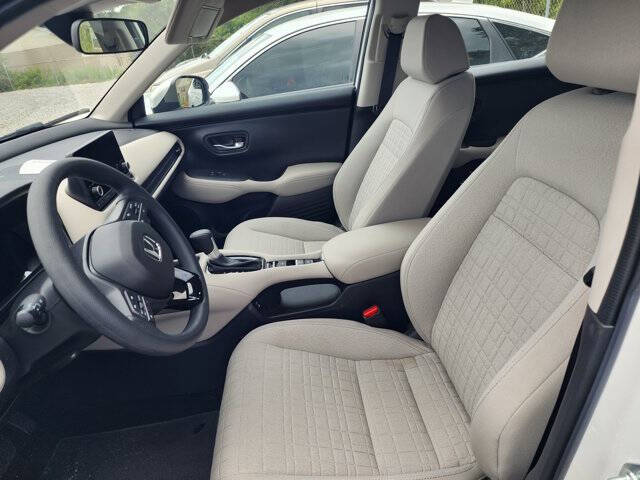 2025 Honda HR-V LX