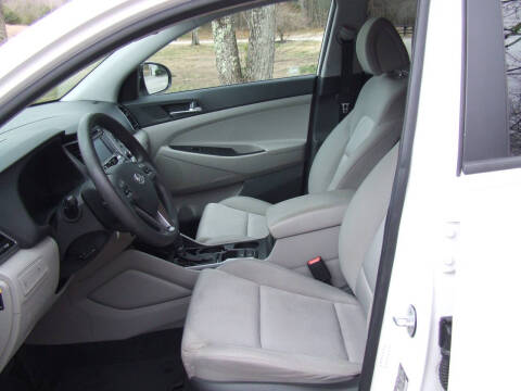 2016 Hyundai Tucson SE